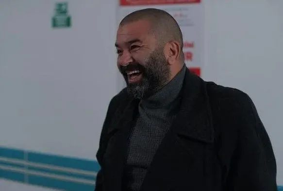 Star TV Sefirin Kızı dizisi patır patır dökülüyor bu ayrılıkla her şey değişiyor! Tuba Büyüküstün yaramadı o geldi herkes gidiyor-8