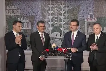 CHP'deki foto kriz basın toplantısında deşifre oldu! Herkes bitti sanırken Özgür Özel fitili ateşledi... Bir de zabıta şovu!