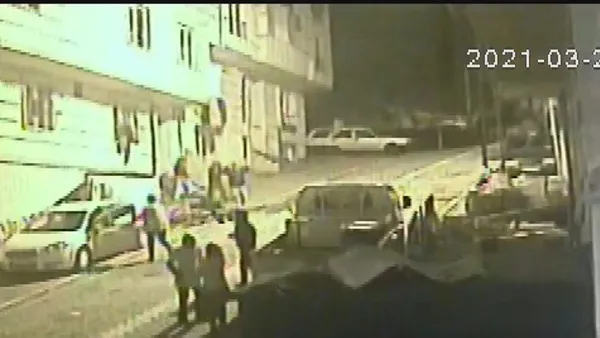 son-dakika-2-cocuk-annesi-22-yasindaki-genc-kadinin-talihsiz-olumu-bir-anda-kendisini-yerde-buldu-1616766724418.jpg SON DAKİKA: 2 çocuk annesi 22 yaşındaki genç kadının talihsiz ölümü! Bir anda kendisini yerde buldu-4