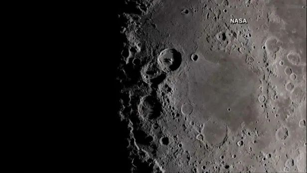nasa-acikladi-2022-yilinda-aya-golf-arabasi-buyuklugunde-robot-gonderecegiz-1572034995976.jpg NASA açıkladı: 2022 yılında Ay’a golf arabası büyüklüğünde robot göndereceğiz-2