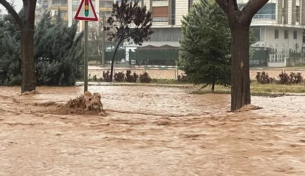 Şanlıurfa'da okullar tatil mi? 17 Mart 2023 TATİL OLAN OKULLAR LİSTESİ! Valilik açıkladı! Bolu, Adıyaman, Şanlıurfa, Diyarbakır...-6