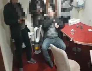 Pizzacı kılığına giren polis kumarcıları suçüstü yakaladı