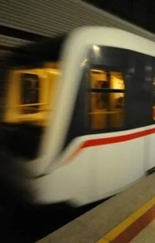 Metro seferleri normale döndü