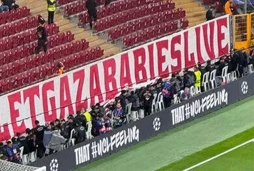 Galatasaray tribünlerinden Rams Park'ta Filistin mesajı