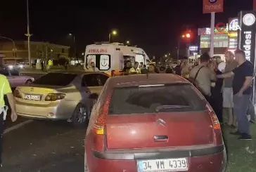 Kırmızı ışık ihlalinde 3 araç çarpıştı: 2 yaralı