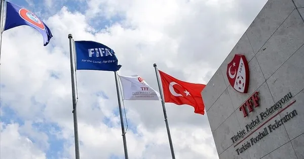 SON DAKİKA! MHK'dan flaş hakem kararı! Cüneyt Çakır, Ali Palabıyık, Fırat Aydınus... Hepsi liste dışı kaldı