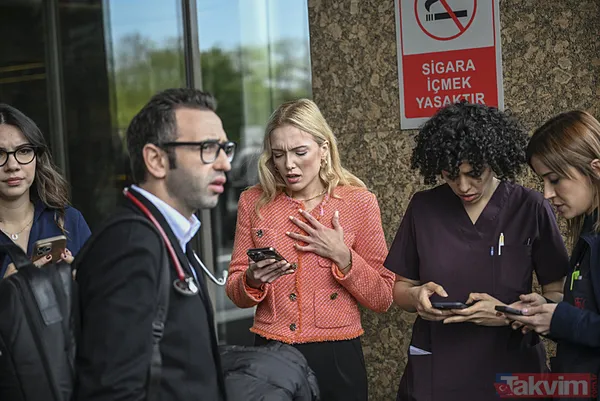 İstanbul'da Merkez Üssü Silivri Açıkları Olan 6,2 Büyüklüğündeki Depremin Ardından Vatandaşlar Sokaklara Döküldü.