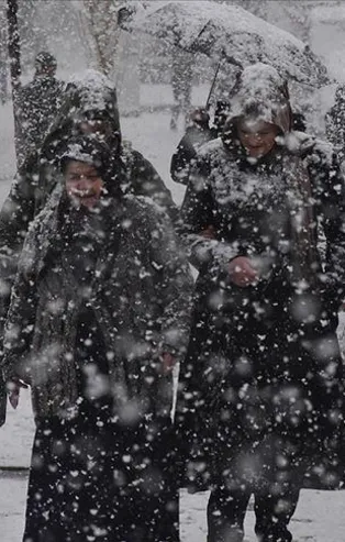 SON DAKİKA: Meteorolojiden sağanak ve kar uyarısı | 6 Ocak İstanbul'da kar yağacak mı?