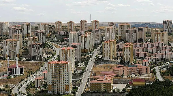 Milyonlarca kişiyi ilgilendiriyor! Evinizin değeri yarı yarıya düşebilir! Sitede oturanlar...-11