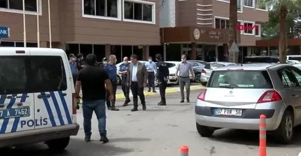 Son dakika: Antalya Esnaf Odaları binasında bomba olduğu ihbarı asılsız çıktı