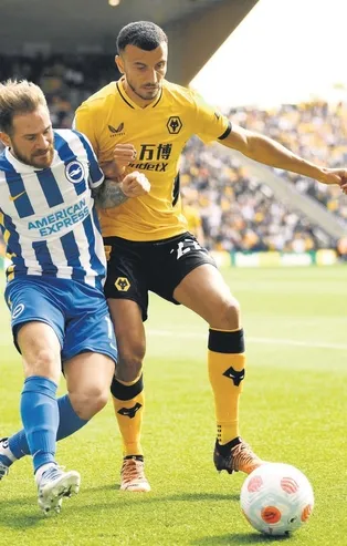 Stoper arayışlarını sürdüren Beşiktaş Faslı roman Saiss’i listeye ekledi