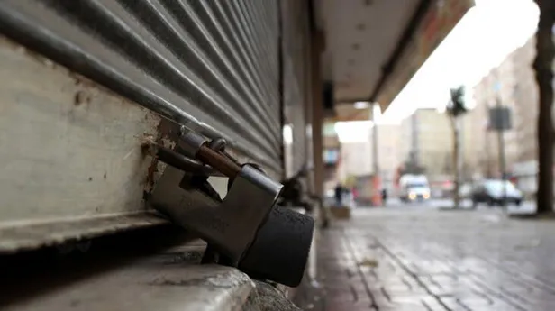 son dakika sokaga cikma yasagi kisitlamasi bugun basladi mi hafta ici yasak saat kacta ne zaman basliyor takvim