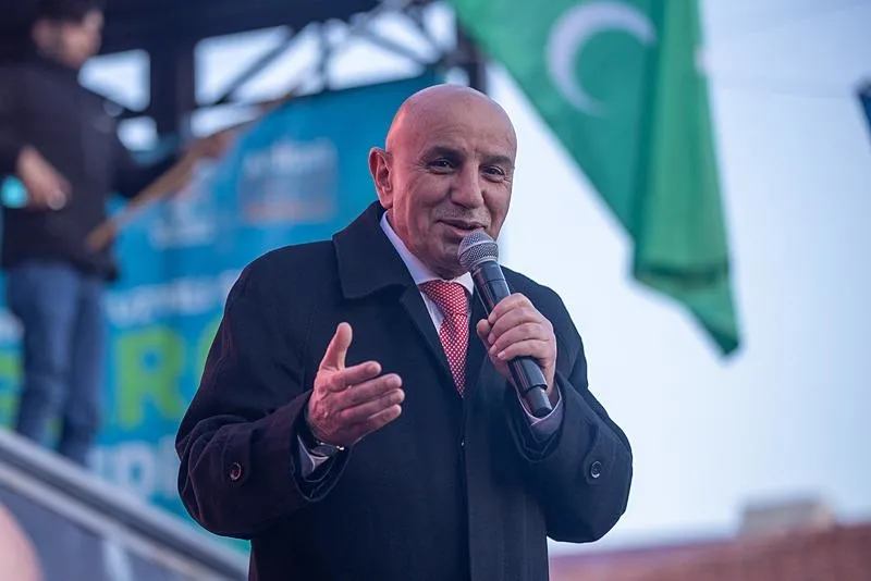 Cumhur İttifakı'nın Ankara adayı Turgut Altınok projelerini açıkladı! Suya yüzde 50 indirim, emekliye 5 bin TL, öğrenciye burs...-8