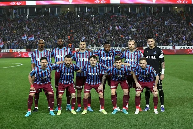 1649027389358.jpeg Trabzon ile Beşiktaş puanları paylaştı! Fırtına zafere bir adım daha yaklaştı-5
