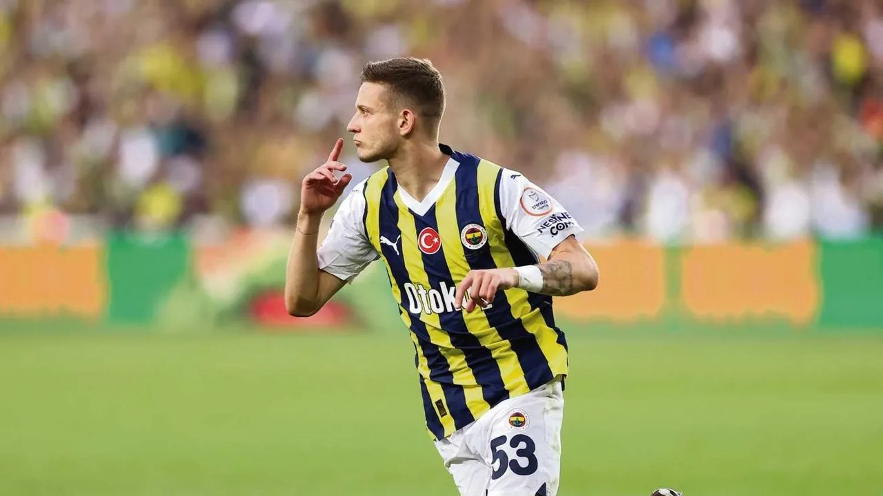 O yıldızlar derbide izlenecek!