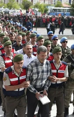 FETÖ'cü generale tokat gibi yanıt