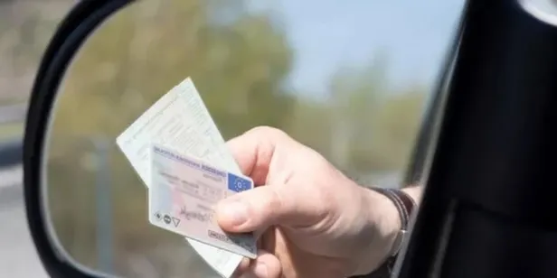 cezalar-ne-zaman-silinecek-ehliyet-affi-son-dakika-trafik-cezasi-puani-silindi-mi-ehliyet-affi-ne-zaman-cikaca-1674554132571.jpg EHLİYET AFFI SON DAKİKA! Cezalar ne zaman silinecek? Trafik cezası puanı silindi mi, ehliyet affı ne zaman çıkacak?-2