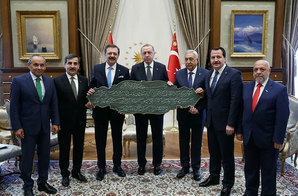 Son dakika: Başkan Erdoğan, TOBB Başkanı Hisarcıklıoğlu'nu kabul etti-1