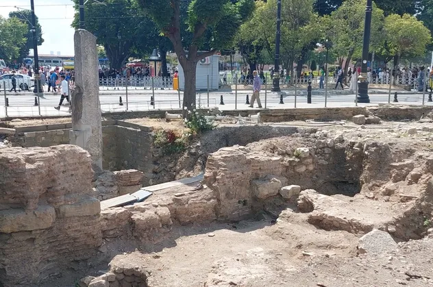 İstanbul'un göbeğinde kazdıkça tarih fışkırıyor! Osmanlı ve Bizans'tan kalma...