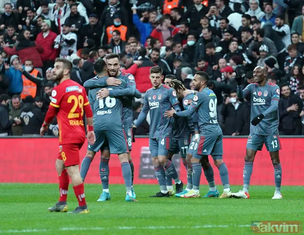 Beşiktaş taraftarını çıldırtan performans! Michy Batshuayi hedef oldu - 20