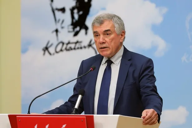 kemal-kilicdaroglundan-parti-meclisine-giremeyen-tuncay-ozkan-ve-unal-cevikoz-icin-ozel-formul-1597129593592.jpeg Kemal Kılıçdaroğlu'ndan Parti Meclisi'ne giremeyen Tuncay Özkan ve Ünal Çeviköz için özel formül-2