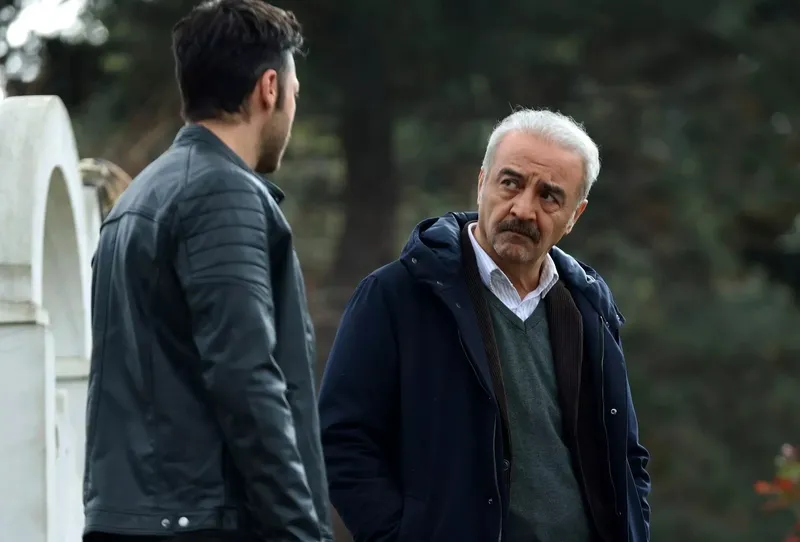 inci-tanelerinde-isyan-bayraklari-cekildi-piraye-diziden-ayrildi-yerine-de-1711339505000.jpeg İnci Taneleri'nde isyan bayrakları çekildi; Piraye diziden ayrıldı yerine de...-2