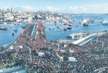 Galata Köprüsü’nde yüzbinler dünyaya mesaj verdi: Özgür Gazze, özgür Filistin