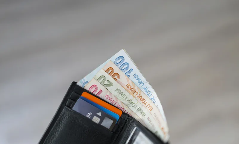 3u-1-arada-torba-yasa-listesi-cikti-3600-ek-gosterge-bag-kur-prim-indirimi-taserona-kadro-ev-hanimlarina-emekl-1719203485803.jpg 3600 ek gösterge, Bağ-Kur prim indirimi, taşerona kadro, ev hanımlarına emeklilik... 3'ü 1 arada torba yasa listesi çıktı!-2