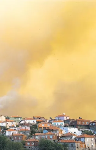 İzmir'de korkutan yangın