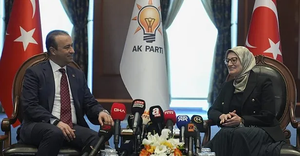 AK Parti Genel Merkezi'ndeki bayramlaşmada gündem Gazze! CHP, MHP, İYİ Parti, Yeniden Refah Partisi, HÜDA PAR, BBP, DSP ve Vatan Partisi heyetleri ayrı ayrı ziyarette bulundu!