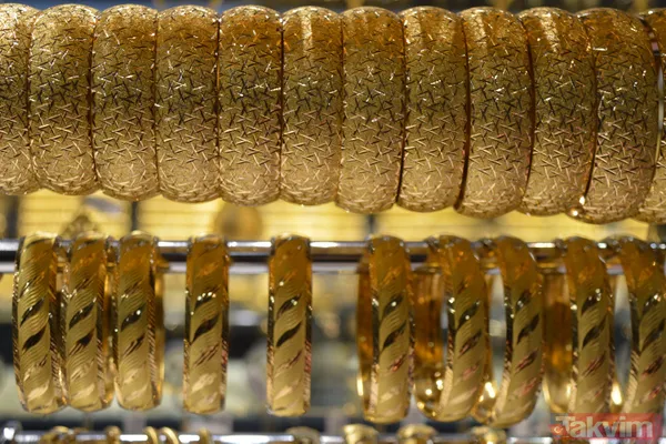 Abd Başkanı Donald Trump'ın 2 Nisan'da Açıkladığı Ek Gümrük Vergilerinin Ardından Altın Fiyatlarında Başlayan Yükseliş Yerini Sert Bir Düşüşe Bıraktı. 25 Nisan...