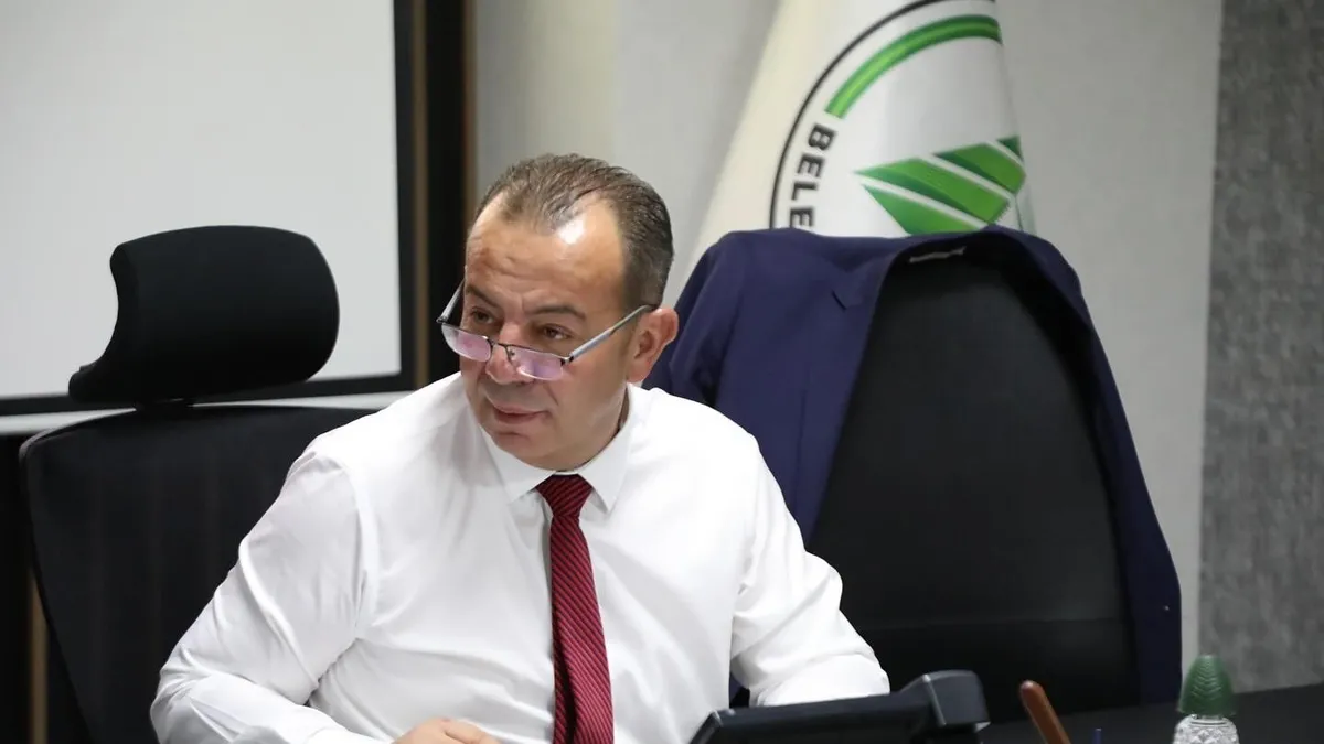 CHP'li Tanju Özcan'dan yasak aşka özel hayat savunması: "Eşime karşı bir özür borcum var"