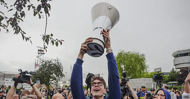Fenerbahçe Beko Türkiye'de! "Avrupa fatihi olduk!"
