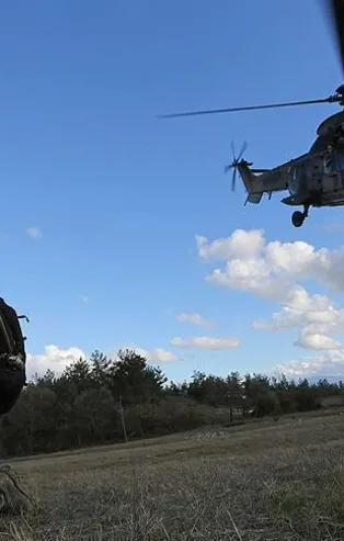 TSK'dan PKK'ya büyük darbe! Kaplanlar karadan girdi! Kartallar havadan vurdu!