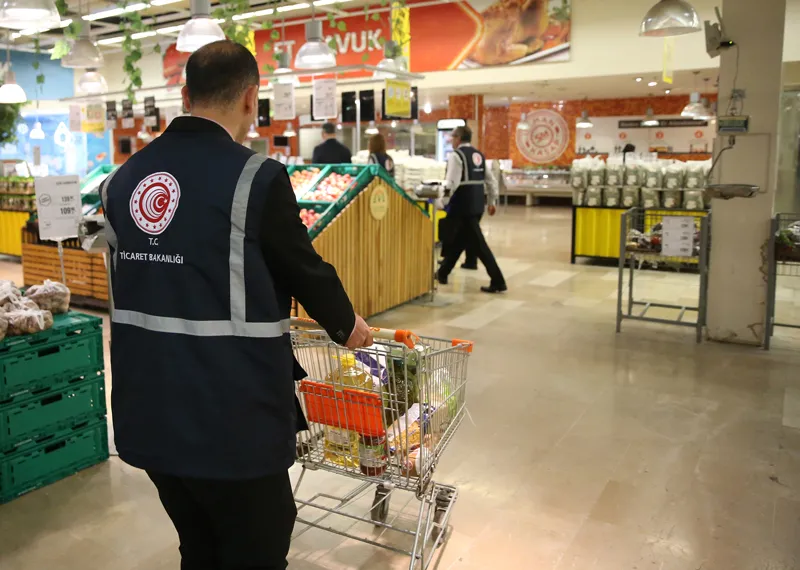 Son dakika: Ticaret Bakanlığı'ndan 81 ilde Ramazan denetimi! Marketlerde fahiş fiyat kontrolü-5