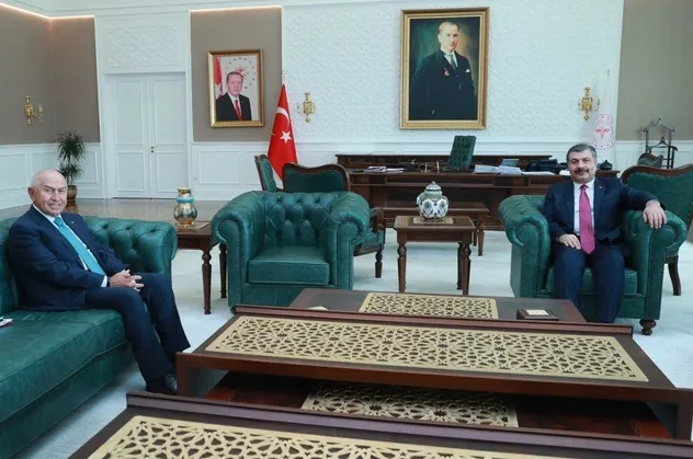 Son dakika: Sağlık Bakanı Fahrettin Koca, TFF Başkanı Nihat Özdemir ile görüştü! Süper Lig ne zaman başlayacak?