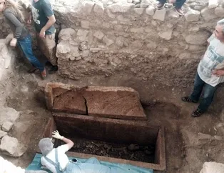 2500 yıllık mezardan neler çıktı?