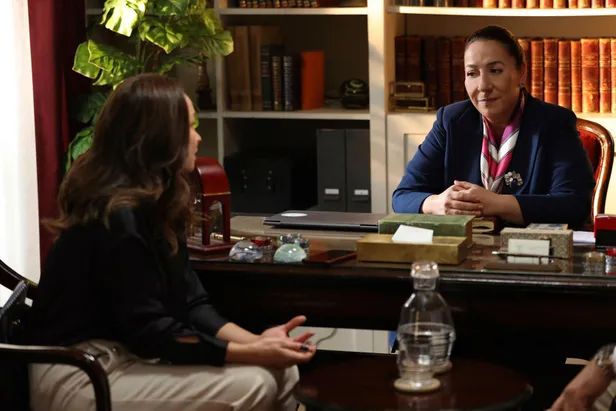 kirmizi-odada-herkes-ondan-vazgecti-ama-seyirci-ondan-vazgecemiyor-yoklugu-adeta-cokusu-percinledi-1641541146000.jpg Kırmızı Oda'da herkes ondan vazgeçti ama seyirci ondan vazgeçemiyor! Yokluğu adeta çöküşü perçinledi-6