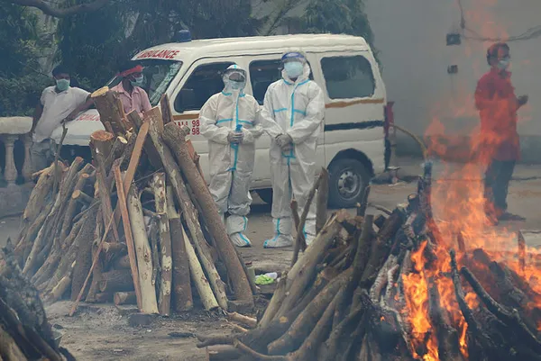 Son dakika: Hindistan'da durum içler acısı! Koronavirüs vakalarında yeni rekor!-1