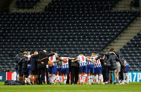 porto-ronaldolu-merih-demiralli-juventusu-maglup-etti-1613600012655.jpg Pepe'li Porto, Ronaldo'lu Merih Demiral'lı Juventus'u mağlup etti-5