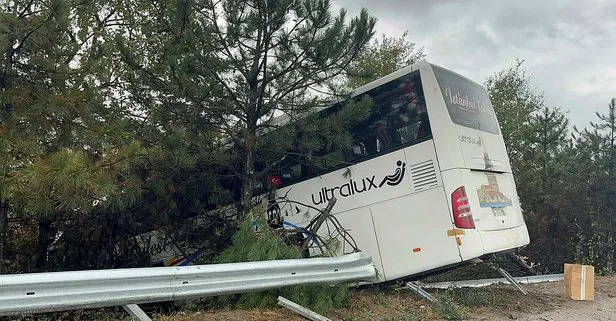 Son dakika: Bursa’da yolcu otobüsü ağaçlık alana girdi: 2 yaralı