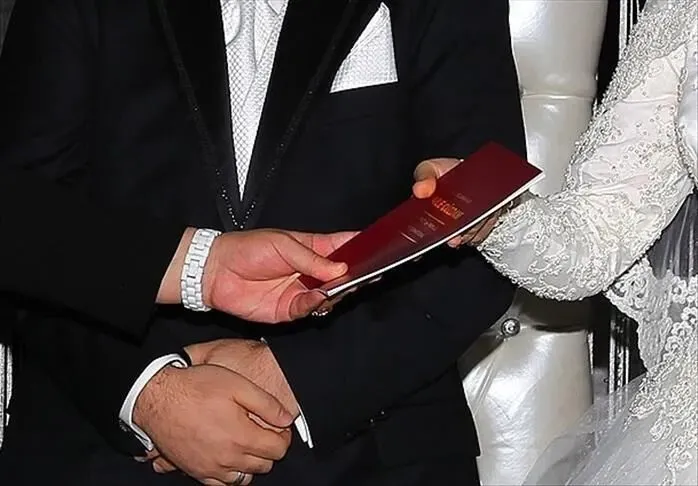 yargitaydan-emsal-karar-esine-eseksin-hayvansin-diyen-koca-tazminat-odeyecek-1789627907513.jpeg Yargıtay'dan emsal karar: Eşine 'Eşeksin, hayvansın' diyen koca tazminat ödeyecek-3