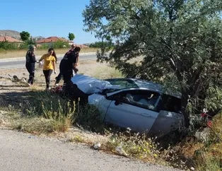 Şarampole düşen araç mezarları oldu