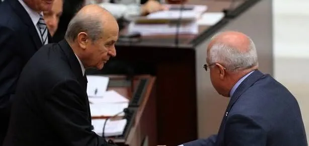 İlk ziyaret Bahçeli’ye