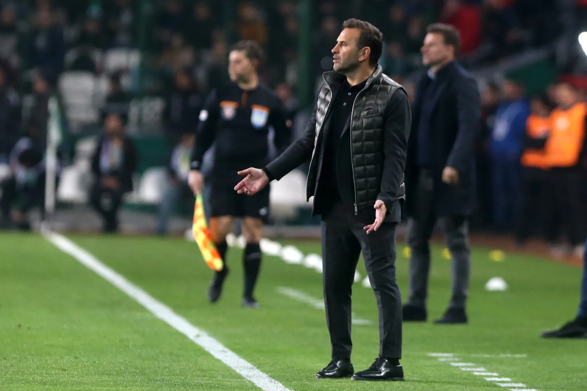 Galatasaray'da Okan Buruk'tan iki yıldıza flaş uyarı! - 3