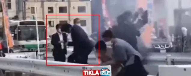 İşte o an! ŞİNZO ABE vurulma anı kamerada! Suikasttan EN NET GÖRÜNTÜ! Kurşunun girip çıktığı anda gömlek detayı...