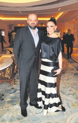 Gününü göst'eren'!