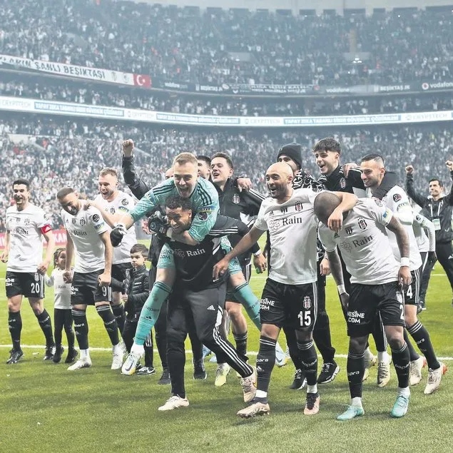 İşte zafer böyle geldi