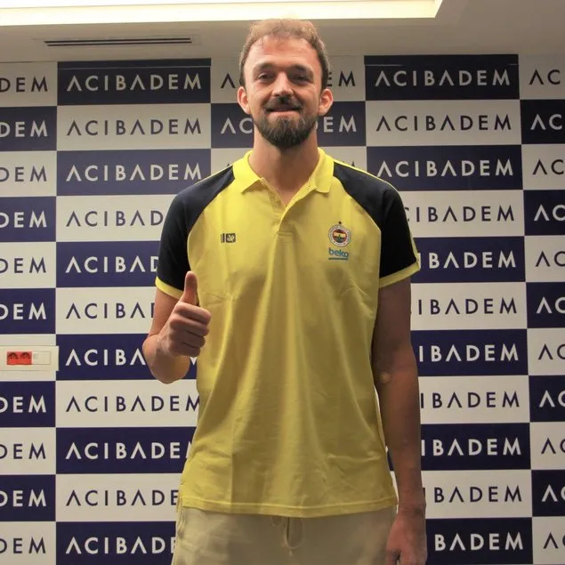 Sertaç Şanlı sağlık kontrolünden geçti