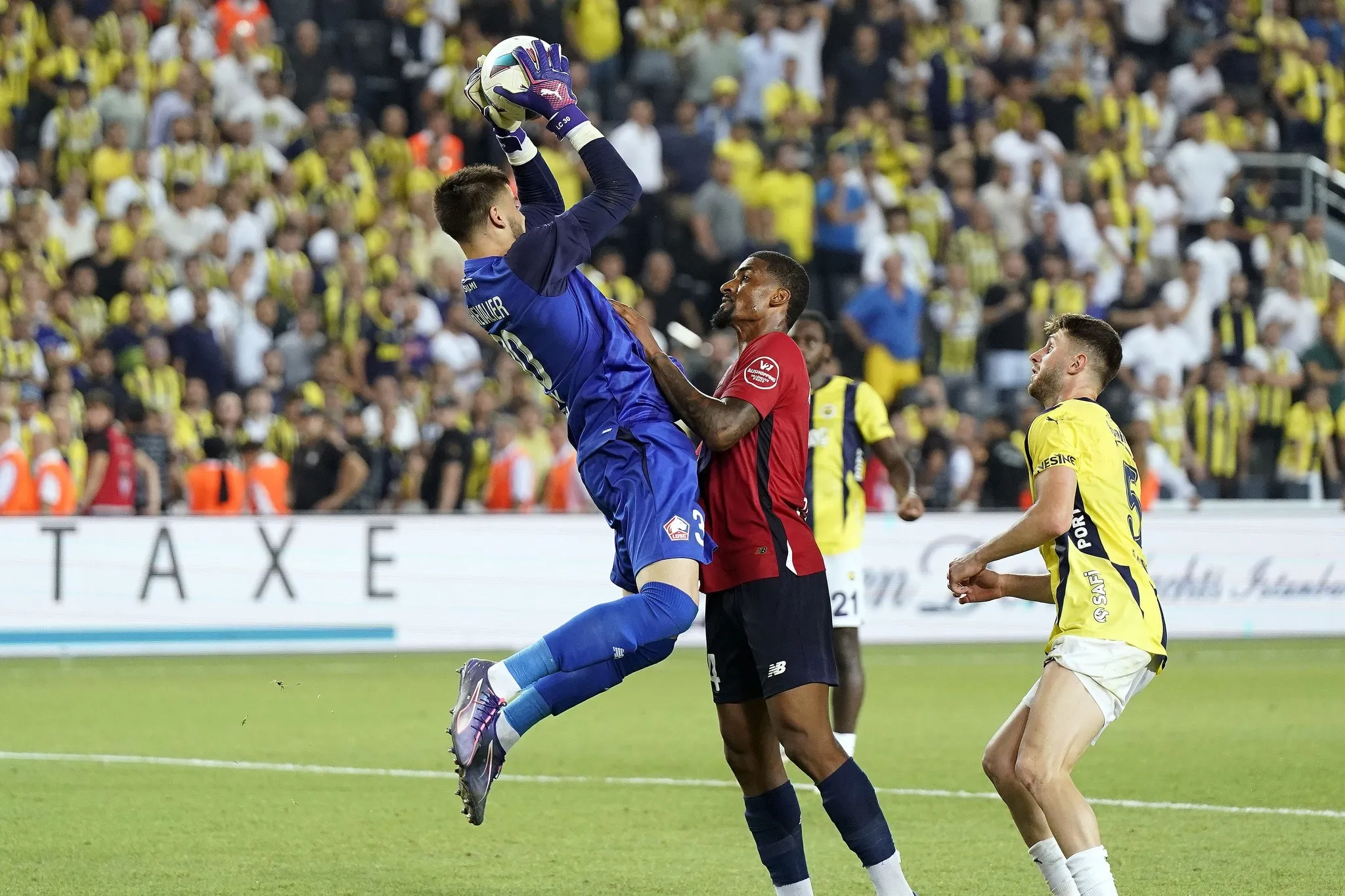 Avrupa basınından flaş Fenerbahçe ve Jose Mourinho manşetleri! "Rüya bitti" - 23